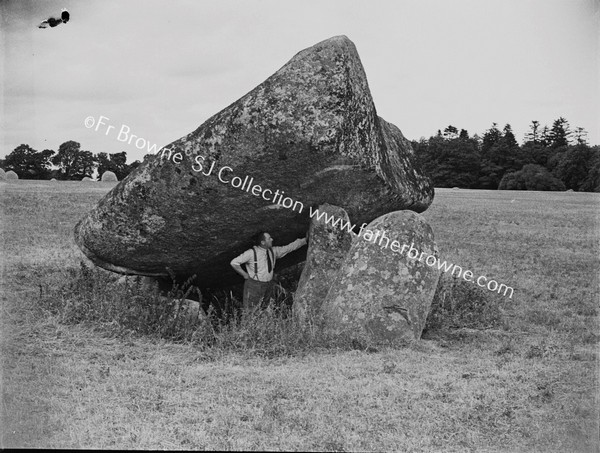 THE CROMLECH